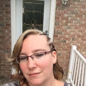 Meet your Posher, Annie